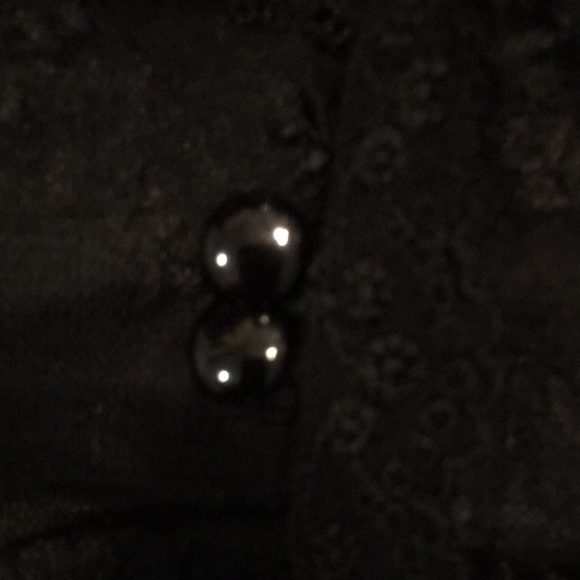 213  Black Lace Vest/ top - Picture 4 of 7